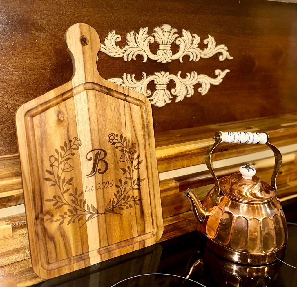 Personalized Teak Wood Cutting Board: Engraved Initial & Date