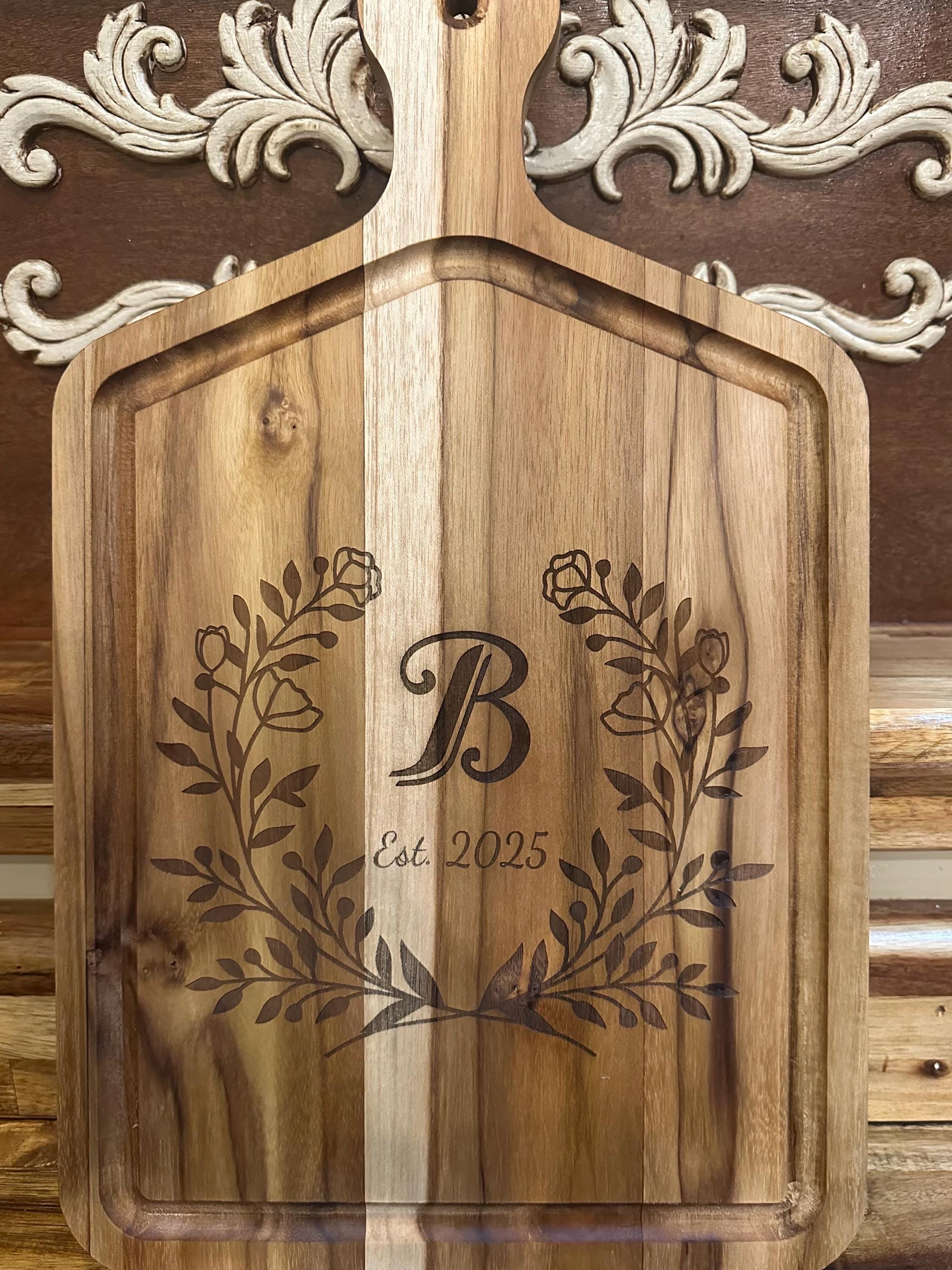 Personalized Teak Wood Cutting Board: Engraved Initial & Date